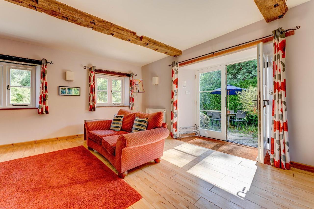 Bramley Cottage Ottery St Mary Екстер'єр фото